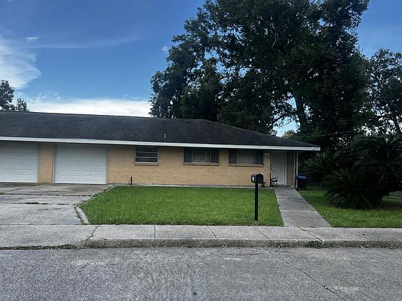 3rd image of 210/212 McKinley St