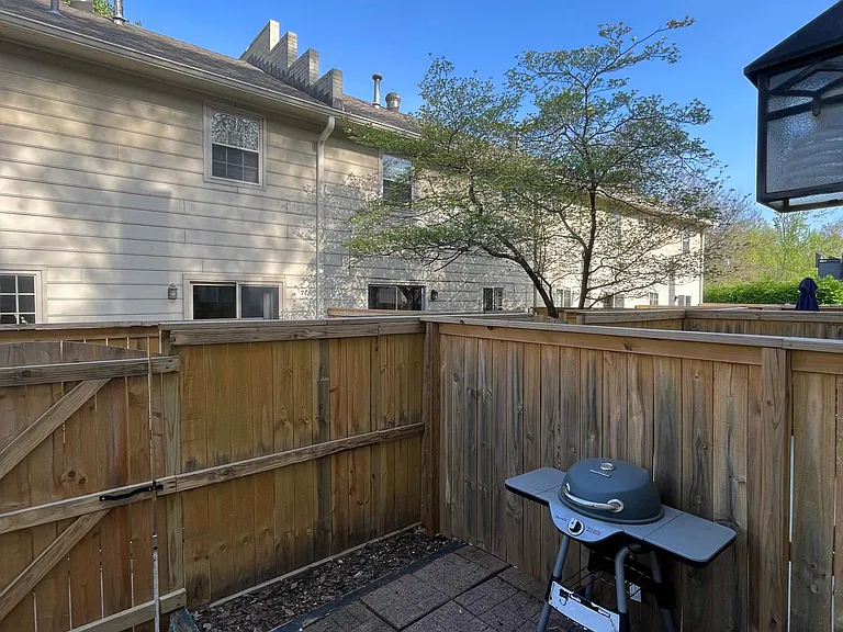 374 Duke Rd — Photo 27