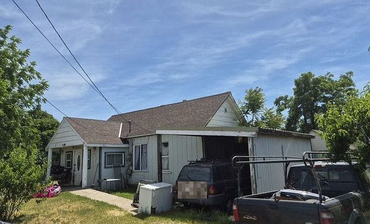 2nd image of 1199 Dell Ave