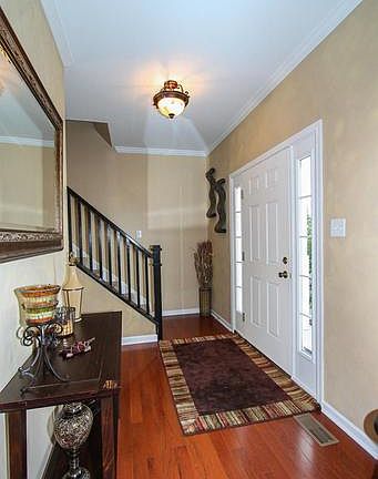 3rd image of 10099 Lindale Ave