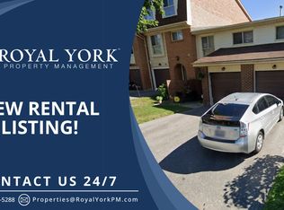 40 Dundalk Dr, Toronto, ON M1P4S3