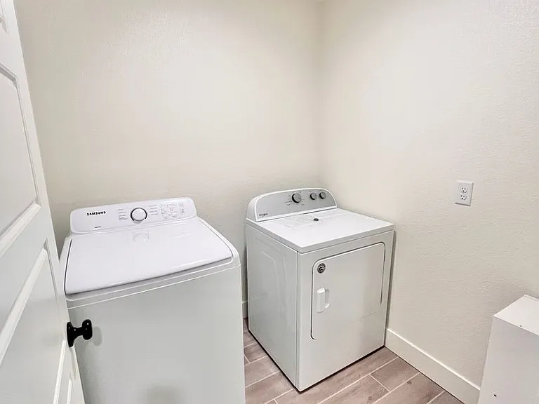 1602 Dodder Dr — Photo 15