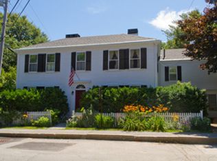 2 Pleasant St, Camden, ME 04843