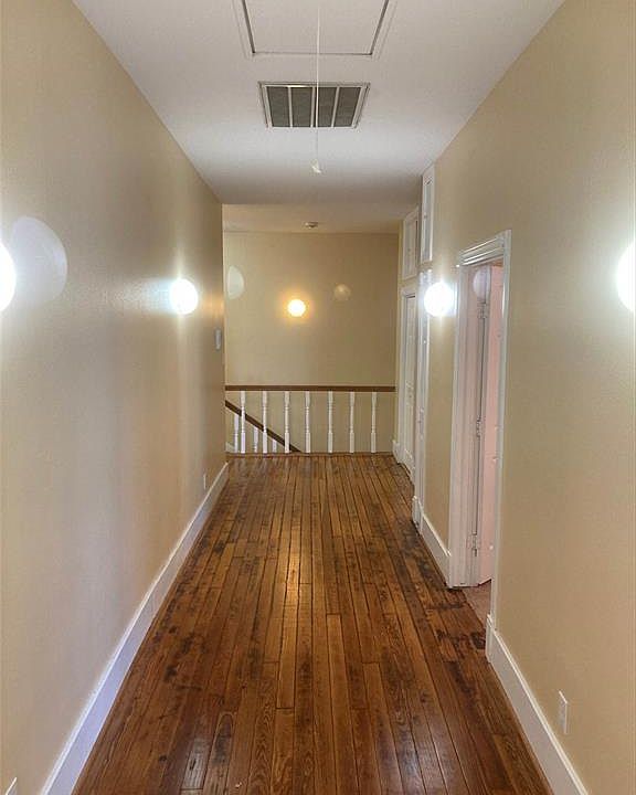 1st image of 902 Church St