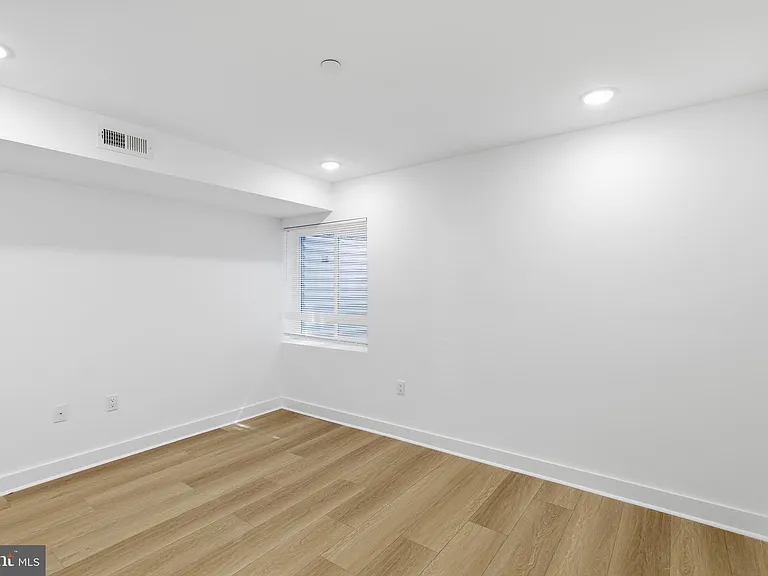 2505 N 11th St #1 — Photo 13