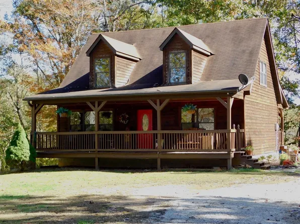 286 Bates Ln, Irvine, KY 40336