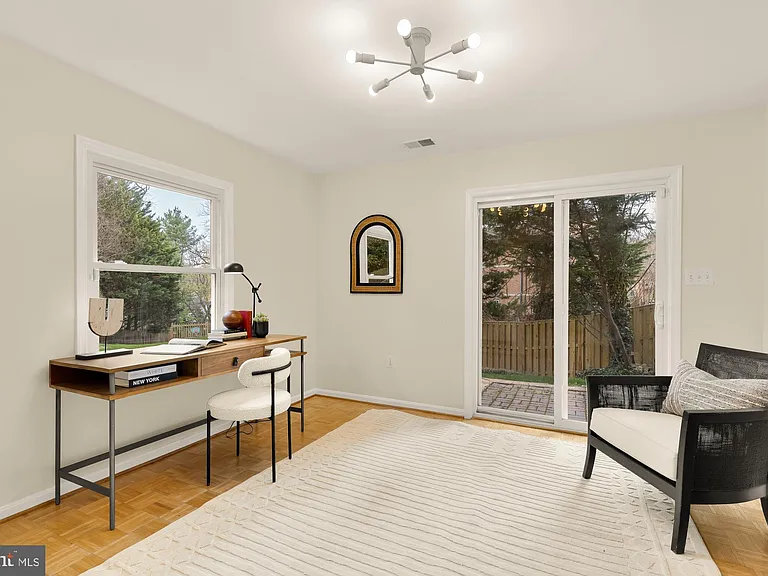 5001 Overlea Ct — Photo 32