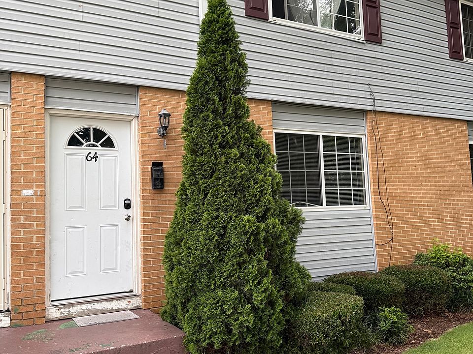 1st image of 405 Fairburn Rd SW #64