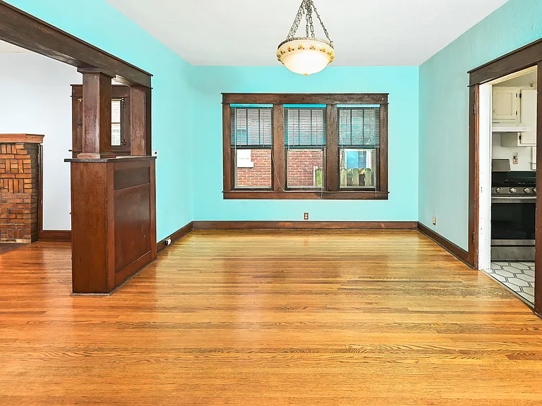 1403 S Walnut St — Photo 30