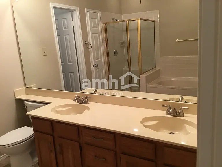 923 Plantation Dr — Photo 12
