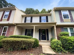 1827 Fox Sterling Dr, Raleigh, NC 27606