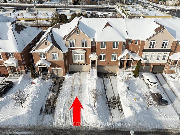 3rd image of 18 Honeywood Rd