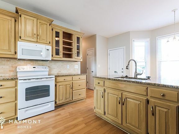 5th image of 1445 Windsong Park Dr