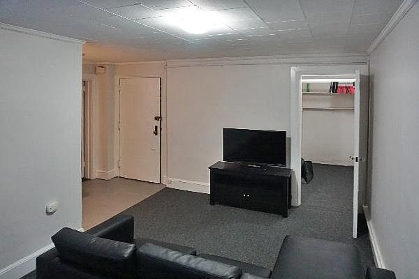 2nd image of 16 Chauncy St #6