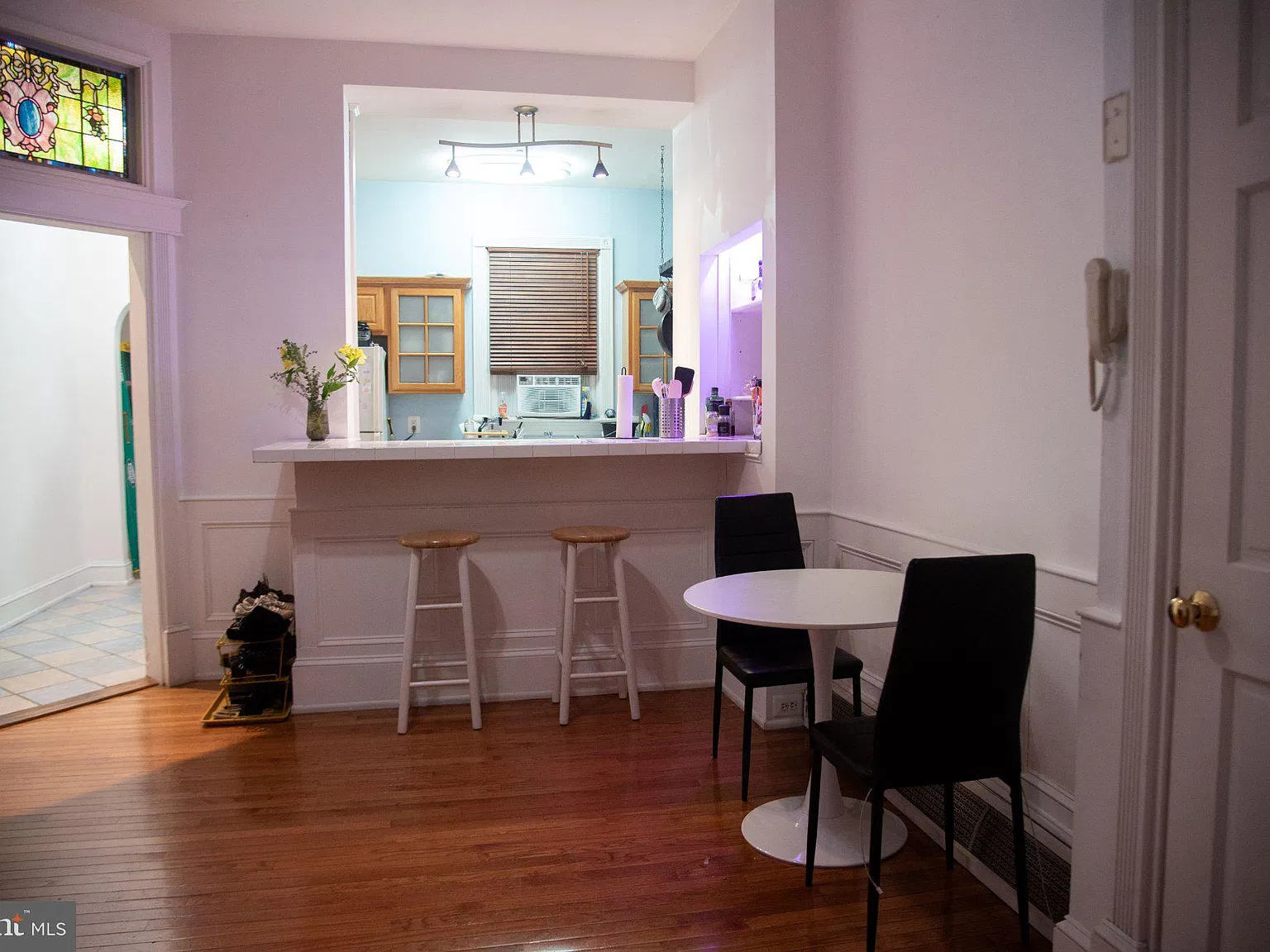 2 bed, 1.0 bath, $1,700 — Photo 1