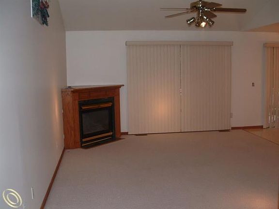 3rd image of 13883 Elmbrook Dr