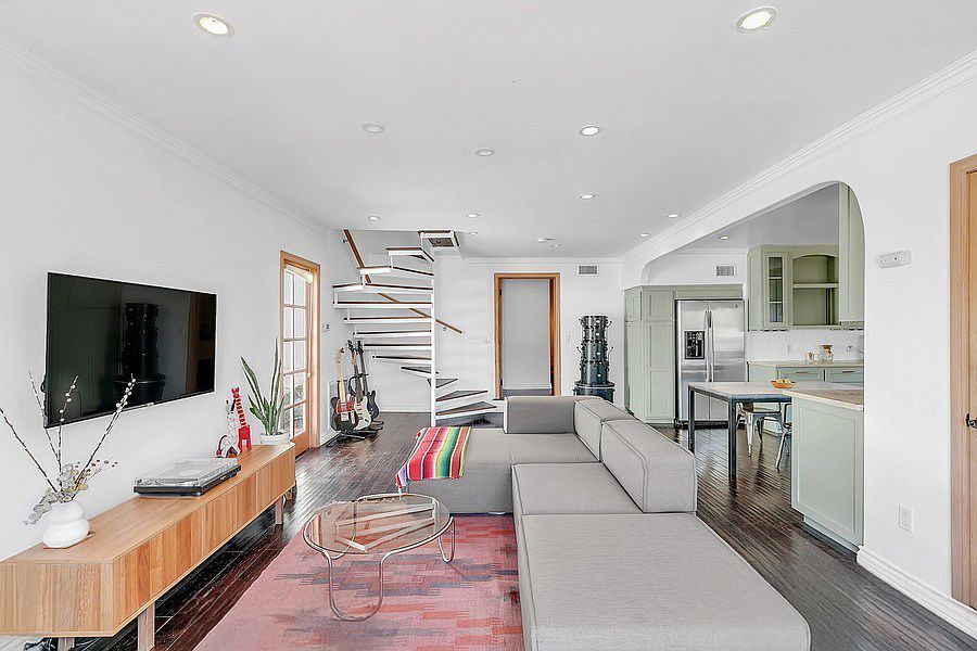 1st image of 5014 Williams Pl