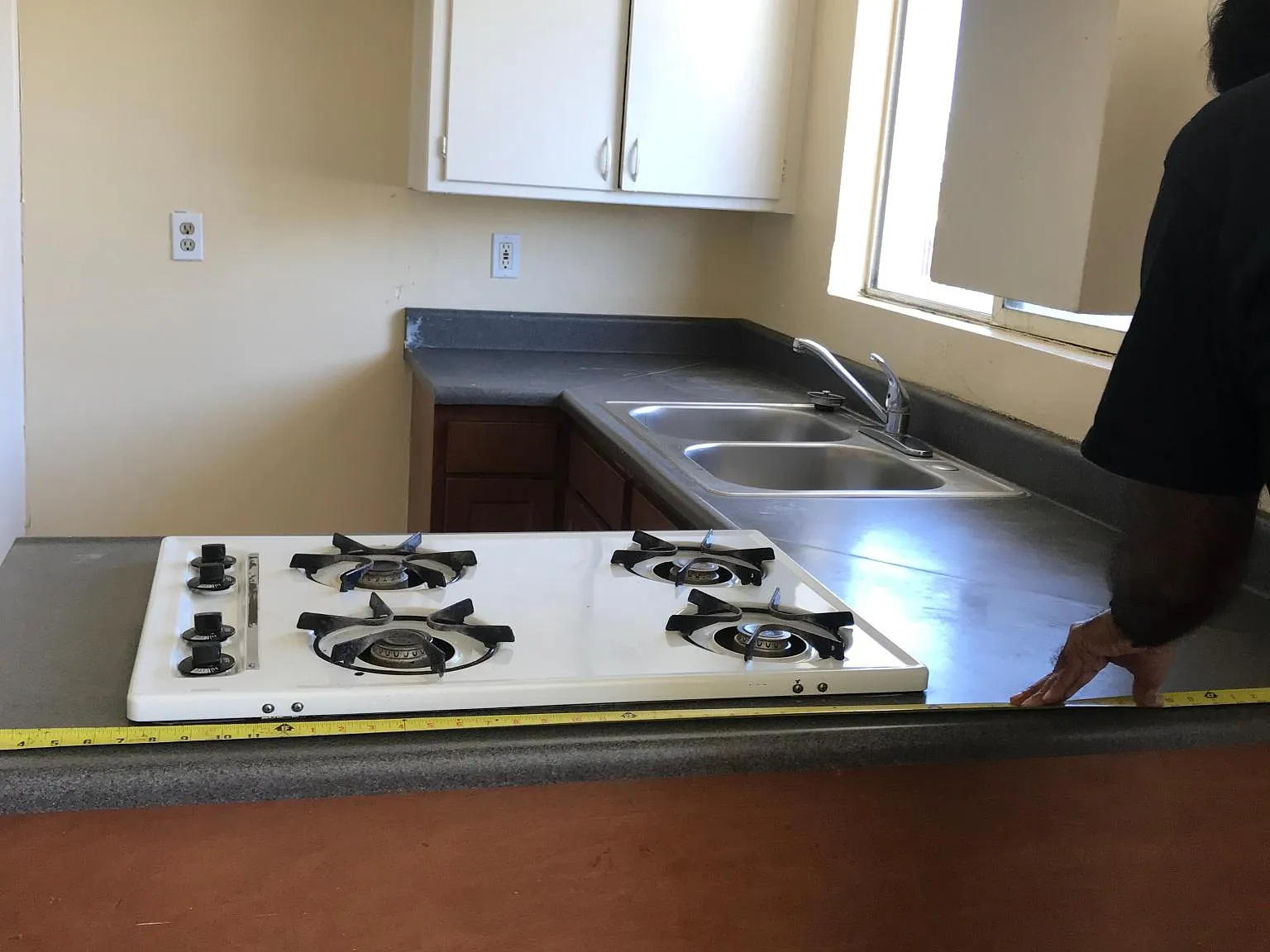 3 bed, 1150 sqft, $3,000 — Photo 4