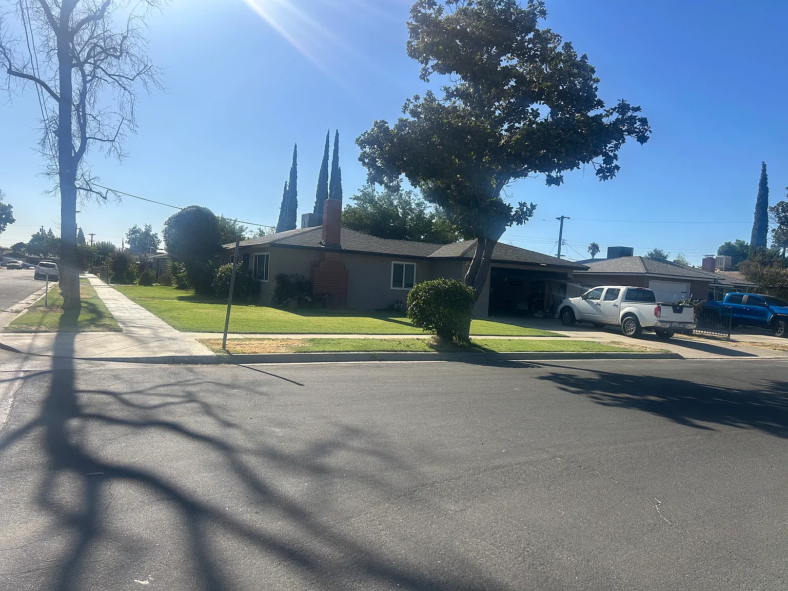 3 bed, 1008 sqft, $1,900 — Photo 3