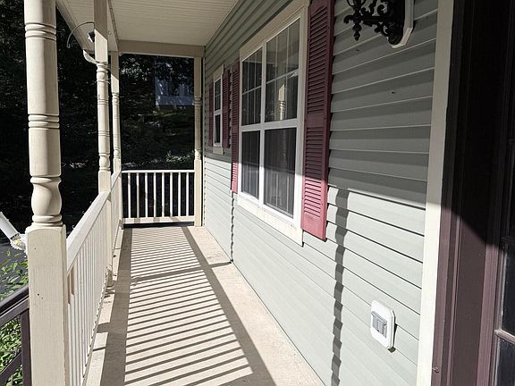 2nd image of 5191 Spring Dr