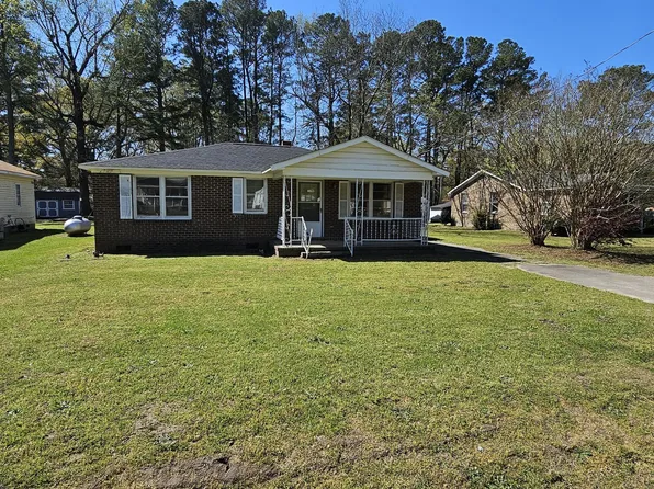 310 Greenwood Blvd, Tarboro, NC 27886