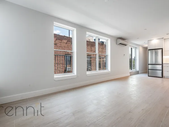 320 Linden Boulevard image 4 of 30