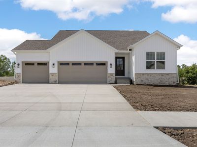 7408 Country Ridge Dr NW, Cedar Rapids, IA, 52405