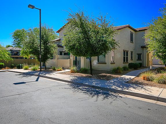3rd image of 14870 W Encanto Blvd #1037