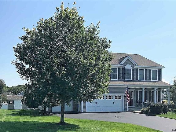 2nd image of 23 Brighton Dr
