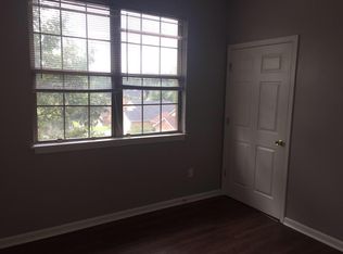 3226 Slate Creek Ct APT 11, New Albany, IN 47150