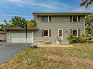 10854 7th St NE, Blaine, MN 55434