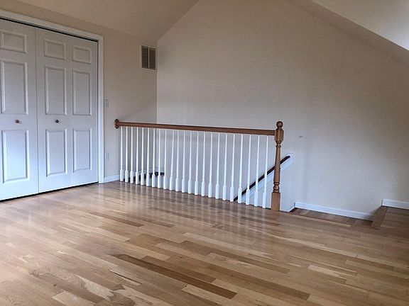 4th image of 33 Montgomery St APT H