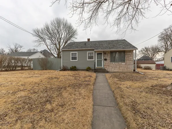 308 N Stewart St, Geneseo, IL 61254
