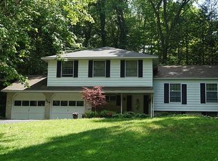 724 Hampshire Cir, State College, PA 16803