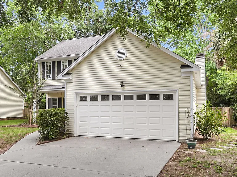 1338 Horseshoe Bnd — Photo 2