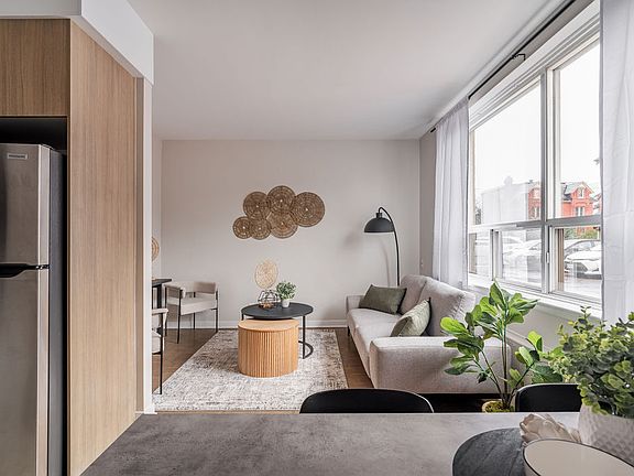 5th image of 330 Metcalfe St #1430716