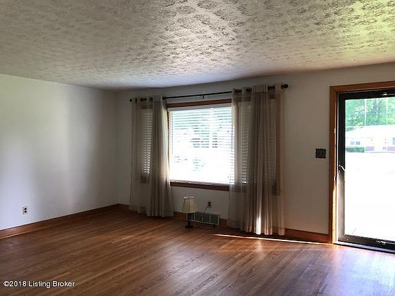 3rd image of 6511 South Dr