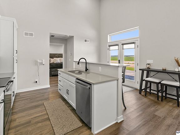 3rd image of 10270 Riverside Ln #147