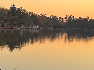 39 Waters Edge Ln W, Oriental, NC 28571