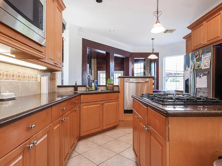 1904 Stonegrove Ct — Photo 11