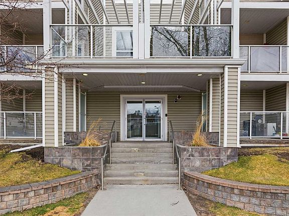 2nd image of 280 W Shawville Way SE #209