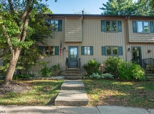 22 Indian Spring Ln, High Bridge, NJ 08829
