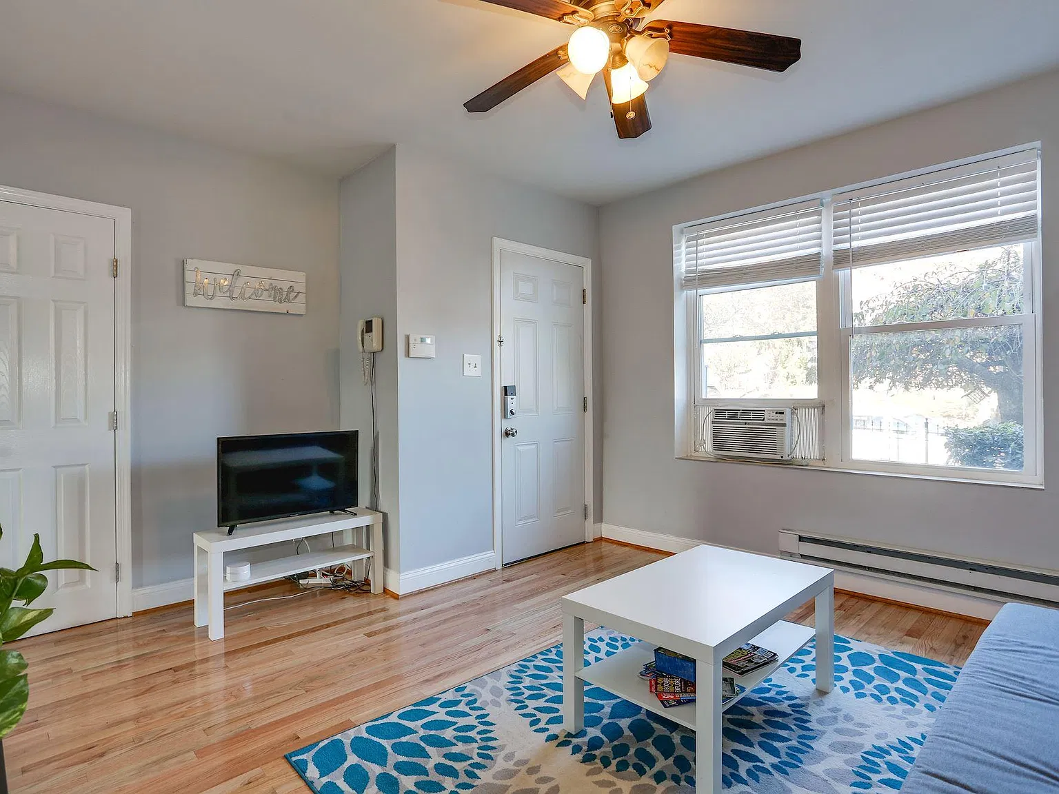 1 bed, 640 sqft, $1,700 — Photo 3