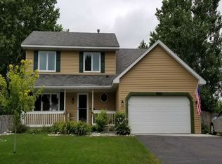 8430 Urbandale Ln N, Maple Grove, MN 55311