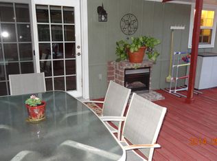 1929 Fabersham Dr, Snellville, GA
