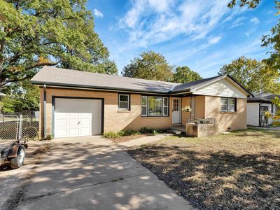 562 S Georgie Ave, Derby, KS, 67037