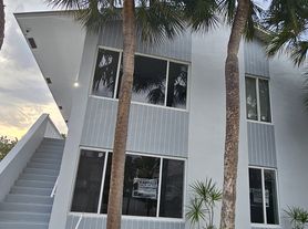 206 SE 1st Ave