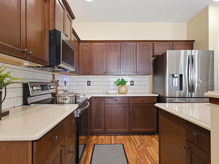 3091 Eagle Loop NE — Photo 7
