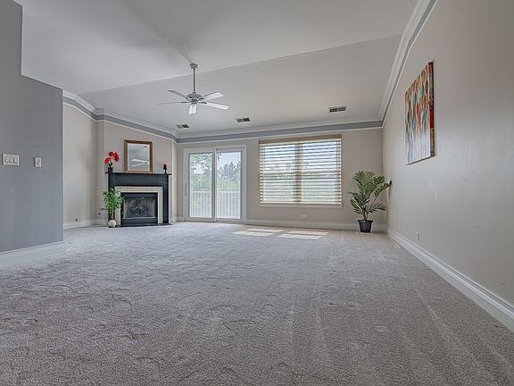 2nd image of 314 E Tall Oaks Ln #314