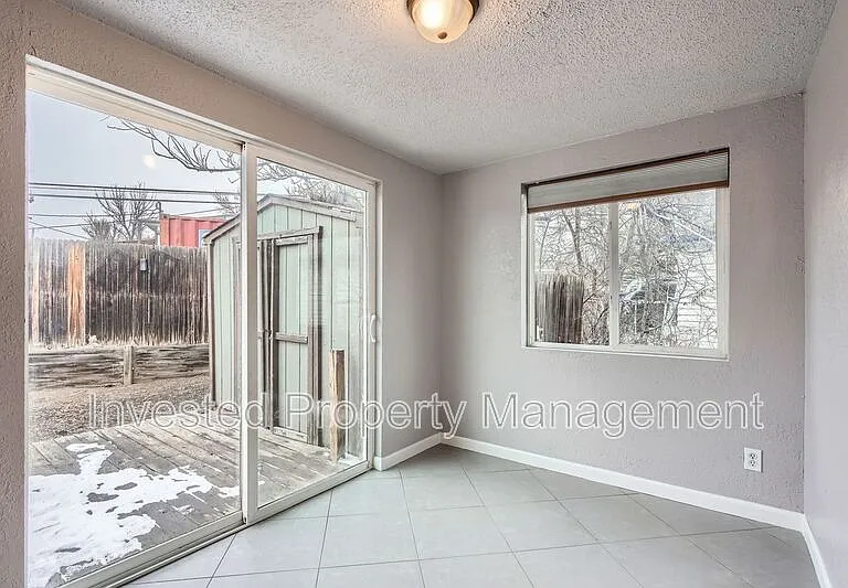 3523 Knox Cir — Photo 3